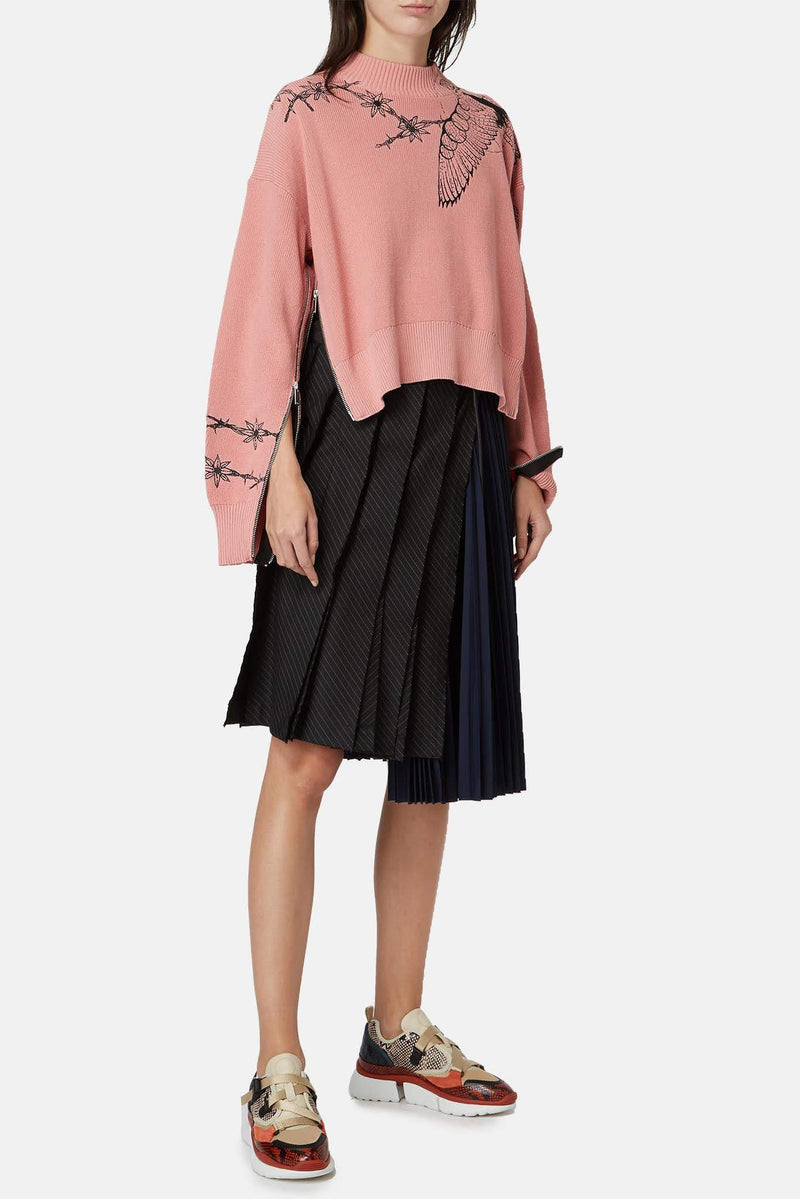 Pull brodé rose Sacai