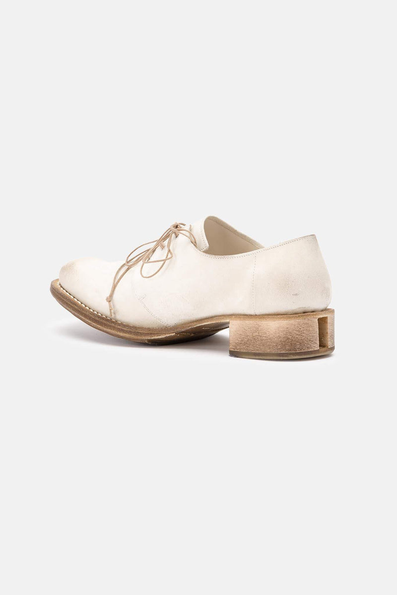 Derbies en cuir blanches Cherevichkiotvichki