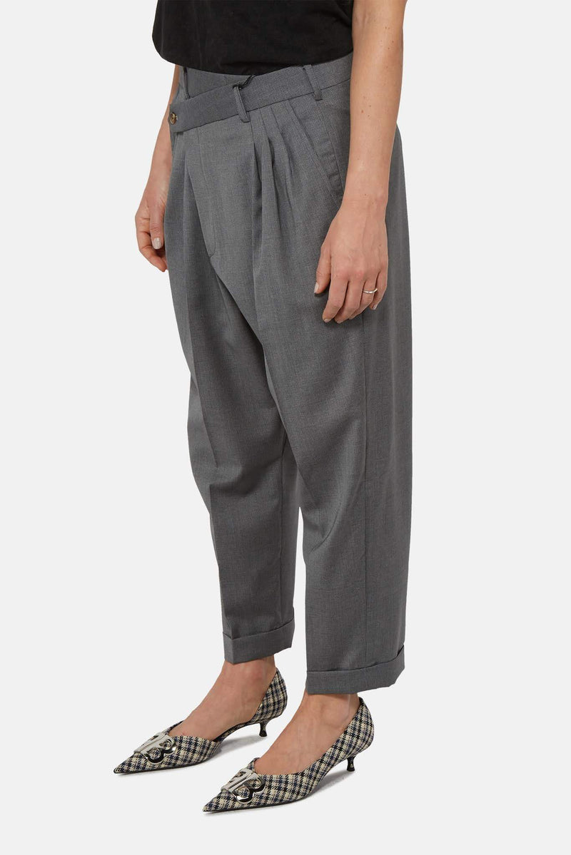 Pantalon gris "Crossover"  R13