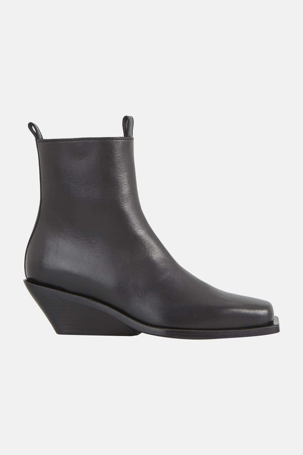 Bottes en cuir noir  Ann Demeulemeester