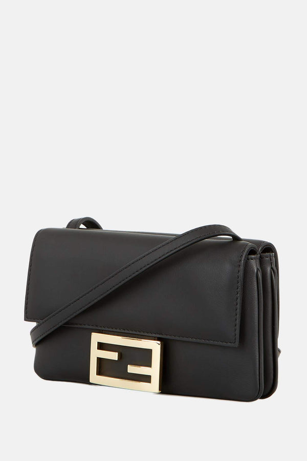 Sac baguette noir en cuir Fendi