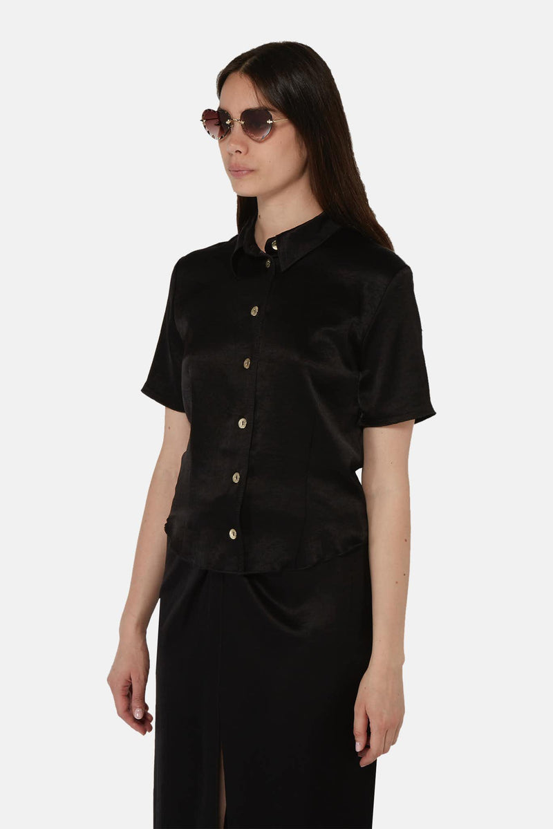 Chemise à manches courtes en satin noire Nanushka