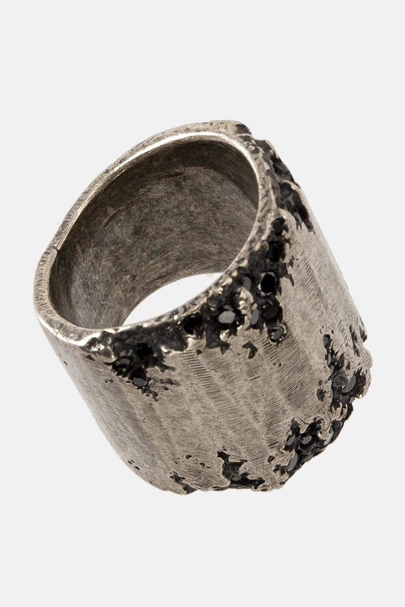 Bague à effet martelé en argent Tobias Wistisen