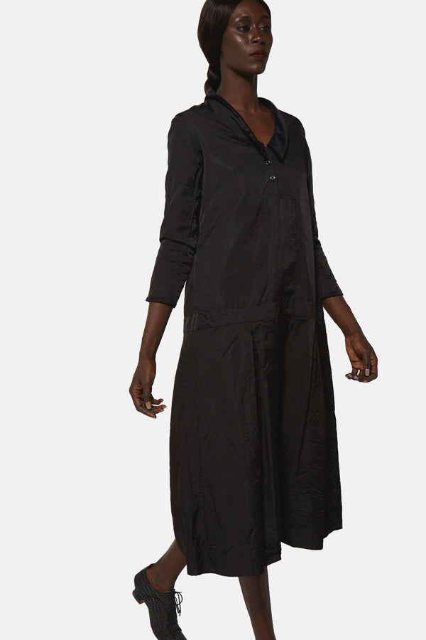 Robe à col en velour noire Paul Harnden