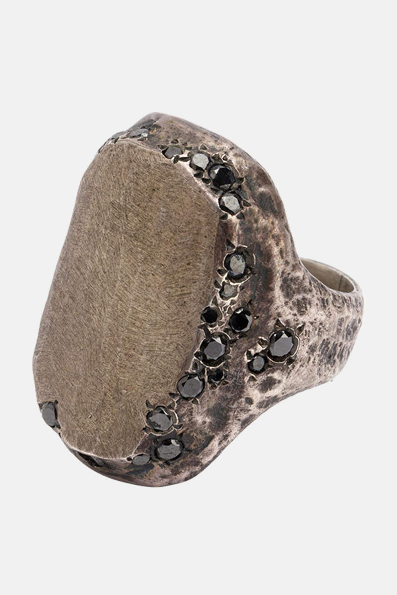 Chevalière en argent et diamants noirs "Wide Edge Stones" Tobias Wistisen